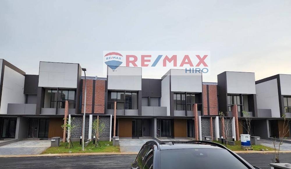 DIJUAL RUMAH BARU 2 LANTAI DI SUVARAN SUTRA TANGERANG